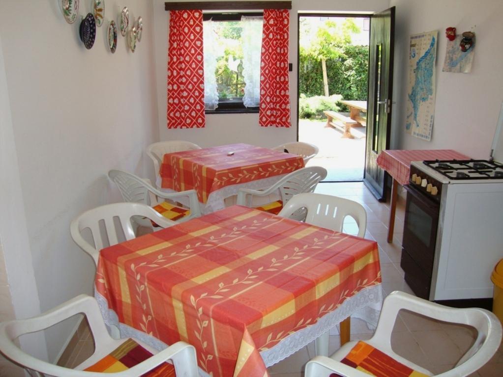 Gyoengyvirag Vendeghaz Balatonboglár Room photo