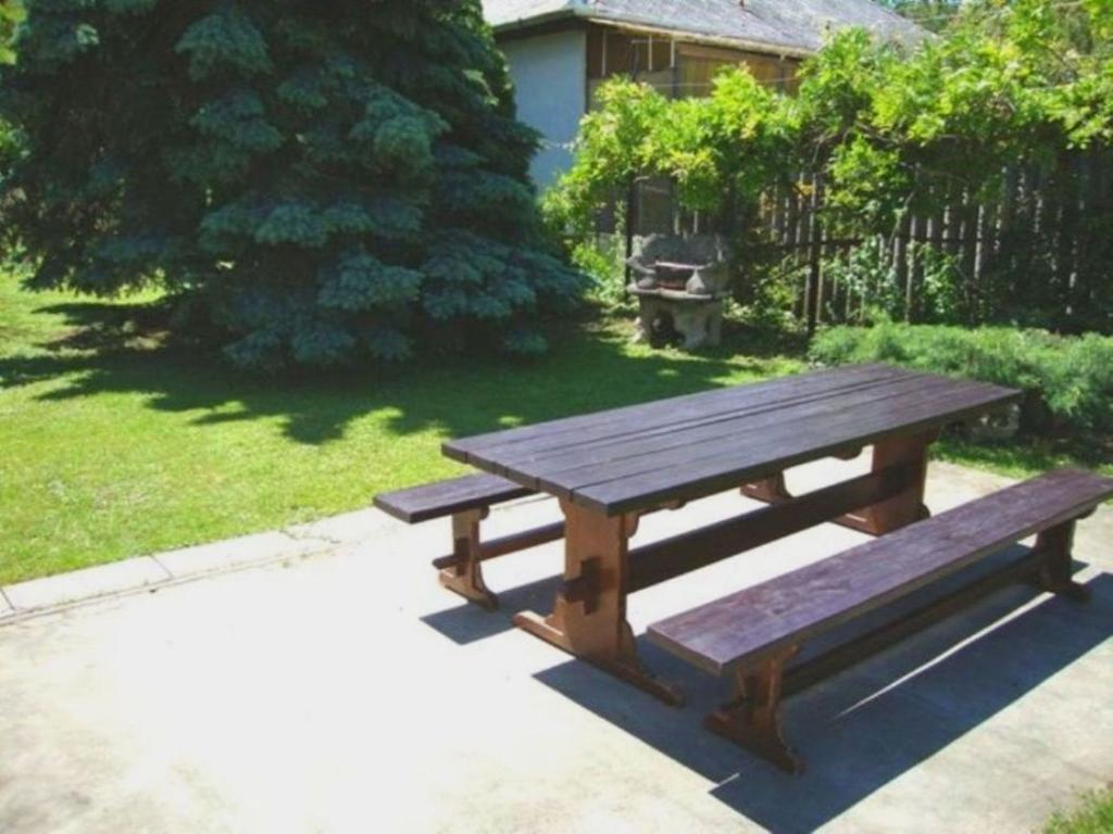 Gyoengyvirag Vendeghaz Balatonboglár Room photo