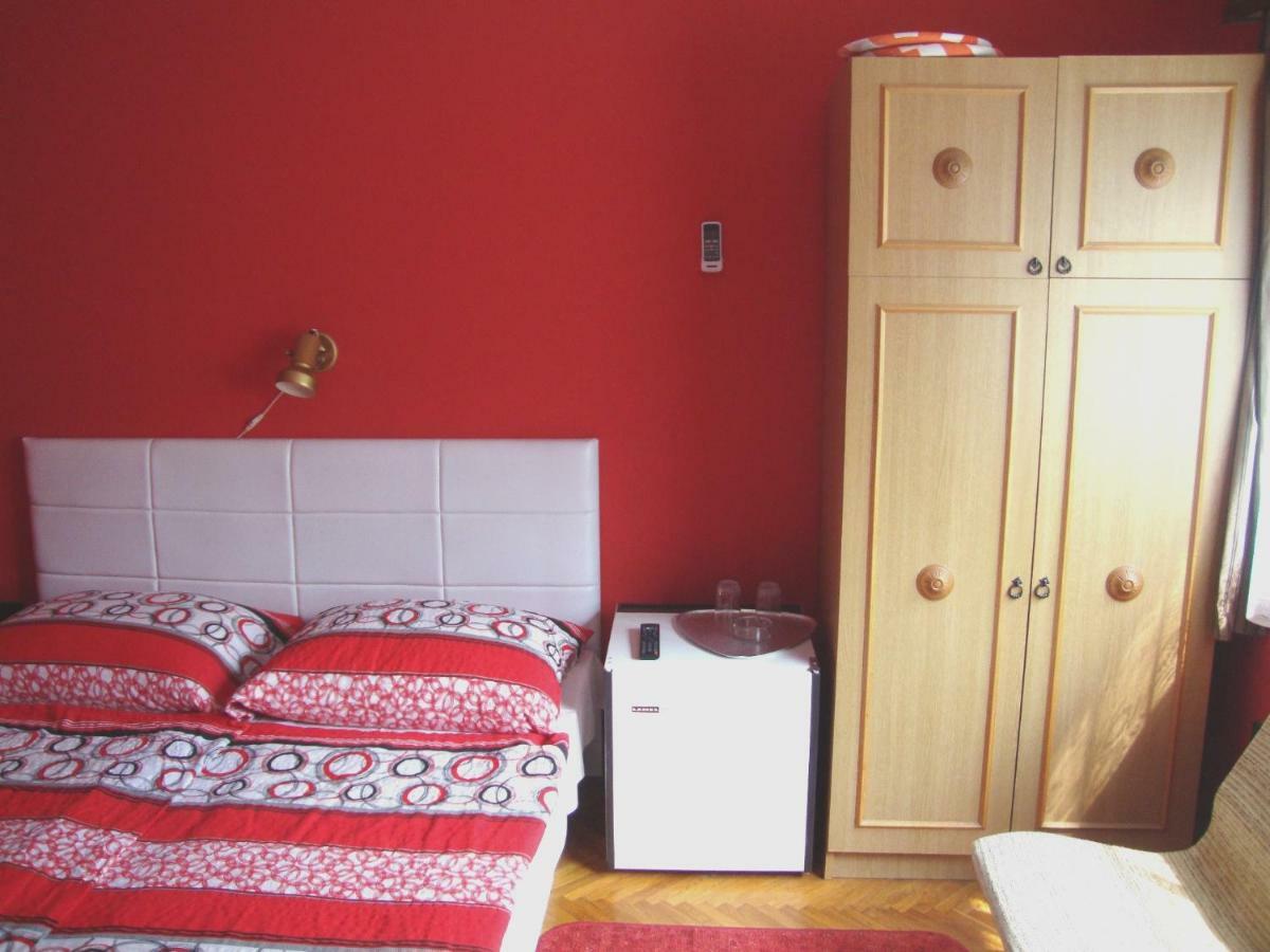 Gyoengyvirag Vendeghaz Balatonboglár Exterior photo