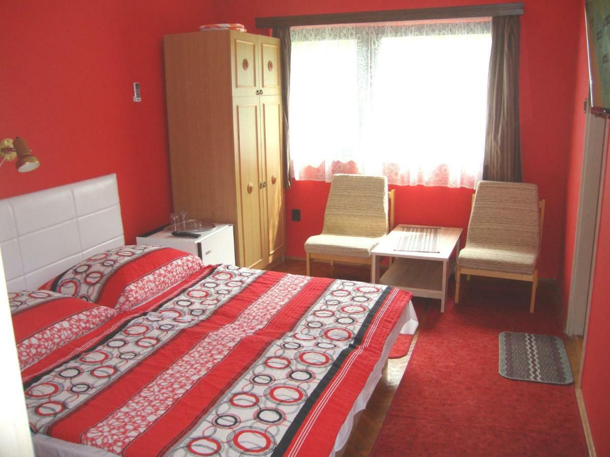 Gyoengyvirag Vendeghaz Balatonboglár Exterior photo